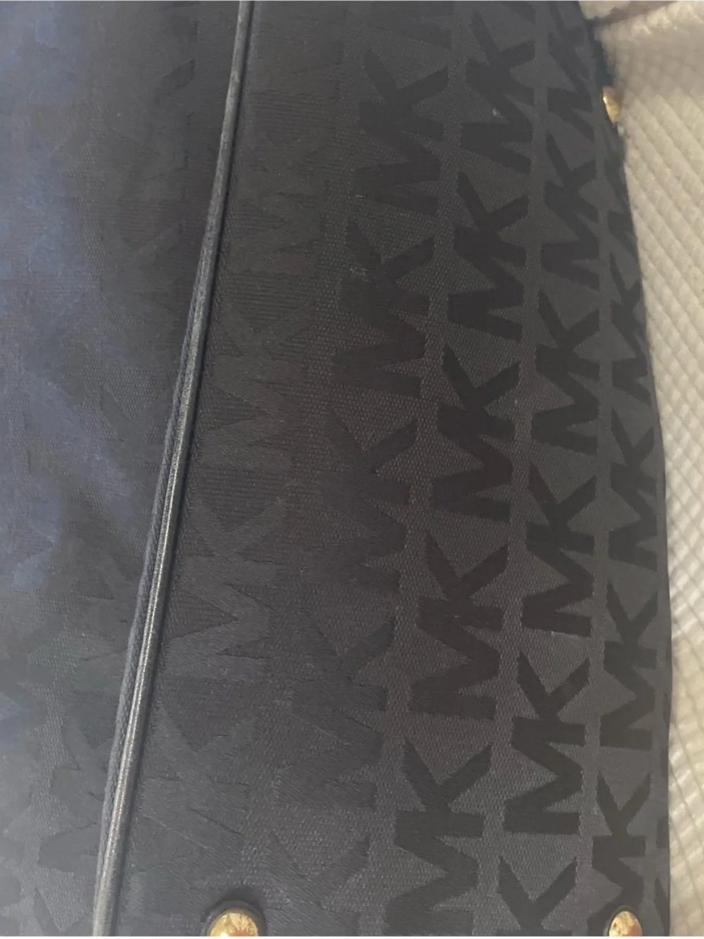 Large Michael Kors Black Signature Logo Tote. Like New